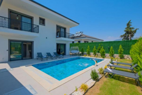 Villa Mera 1